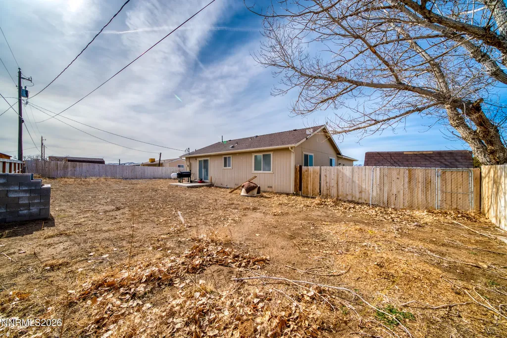 35 Buffalo Yerington NV 89447