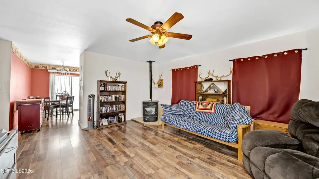 35 Buffalo Yerington NV 89447