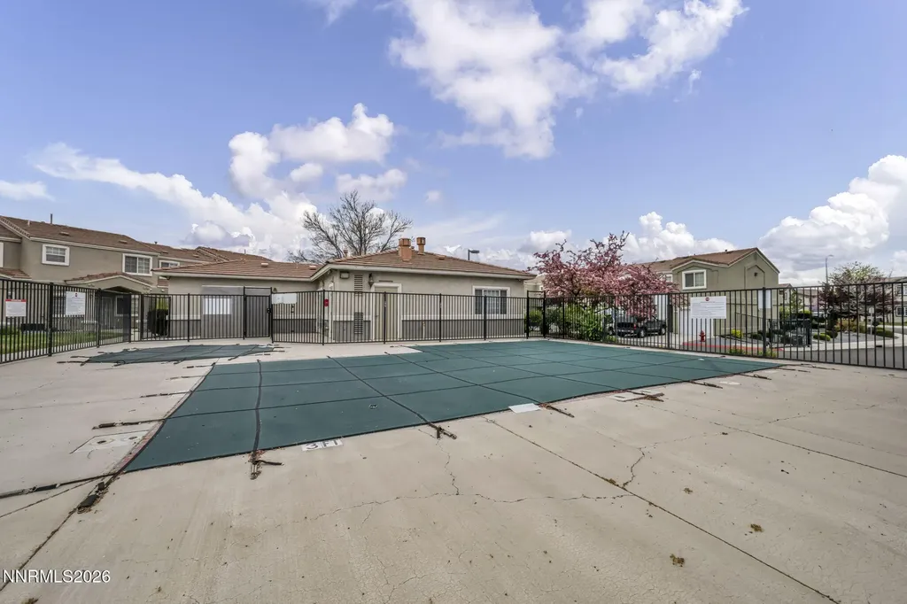 5695 Vista Luna Sparks NV 89436