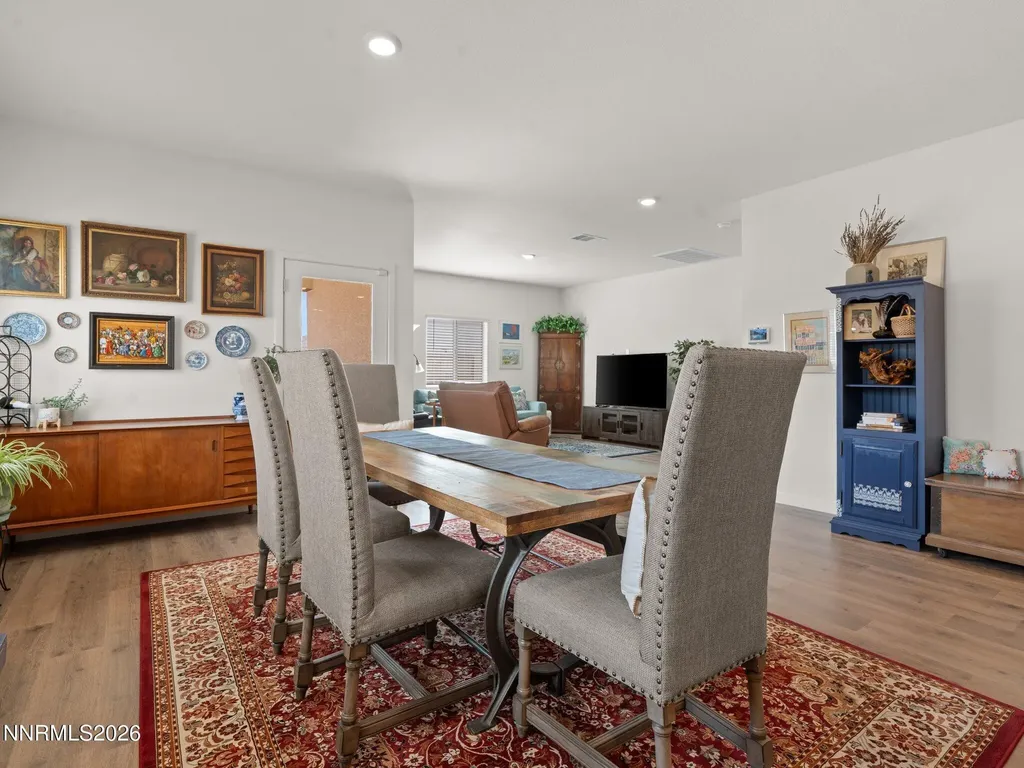 305 Mountain Spring Dayton NV 89403