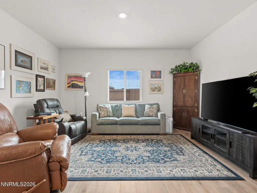 305 Mountain Spring Dayton NV 89403