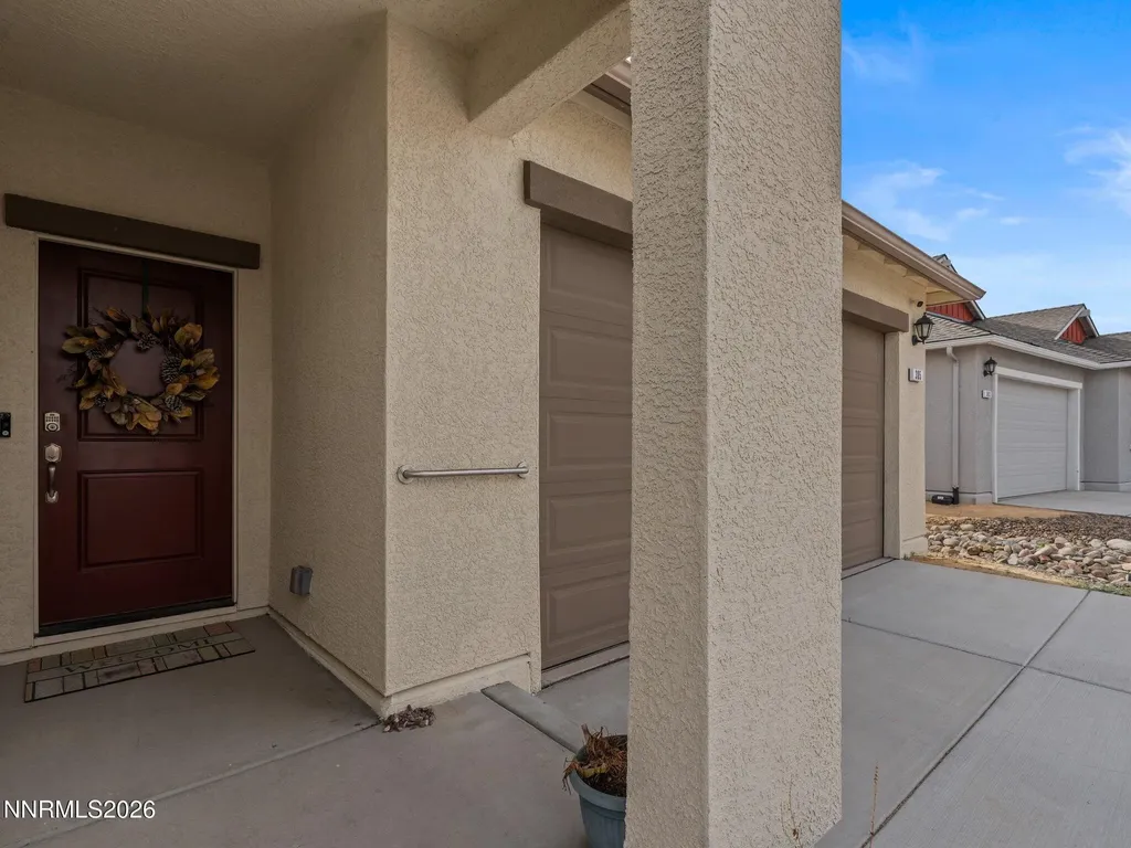 305 Mountain Spring Dayton NV 89403