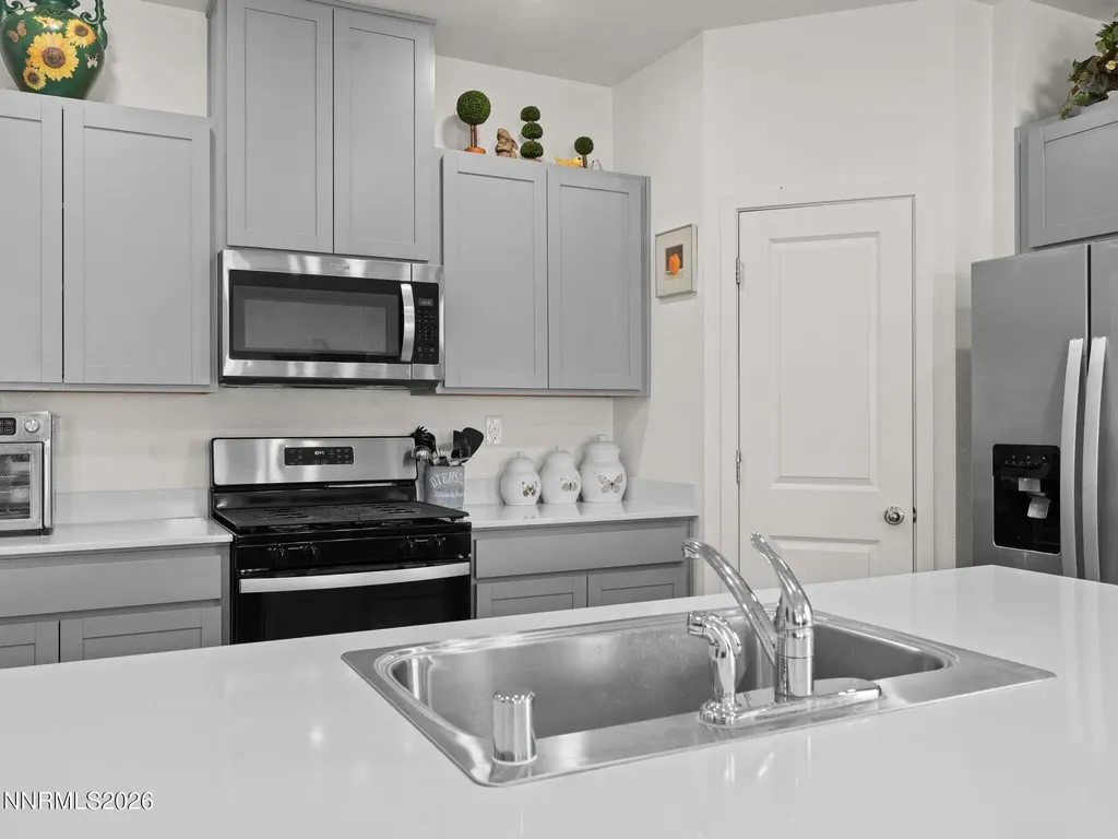 305 Mountain Spring Dayton NV 89403