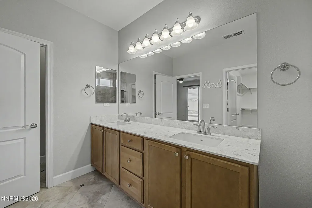 9615 Declan Reno NV 89521