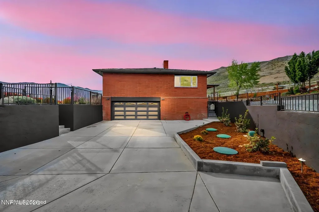 340 Sutro Carson City NV 89706