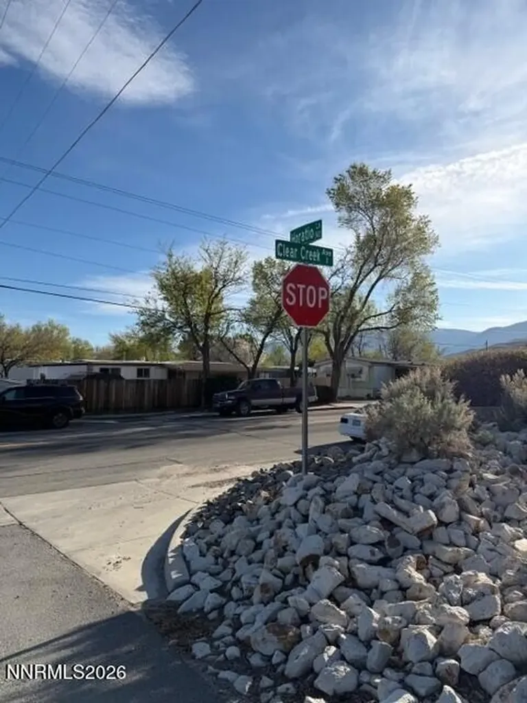 5460 Lynnett Carson City NV 89701
