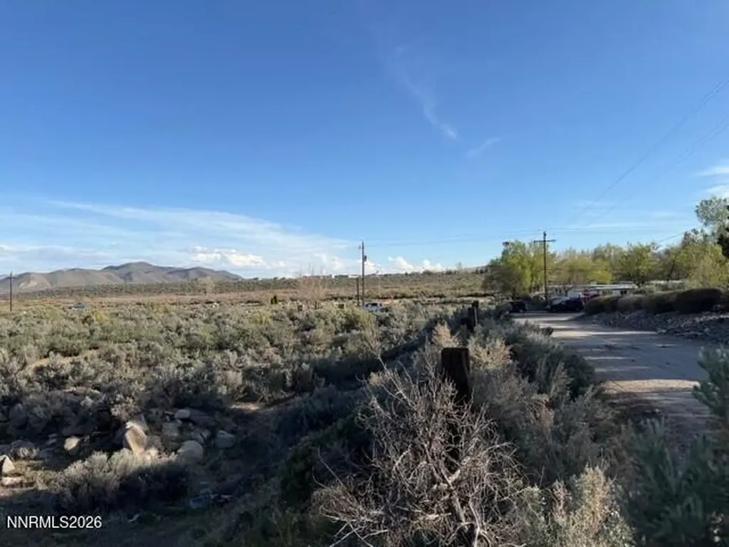 5460 Lynnett Carson City NV 89701