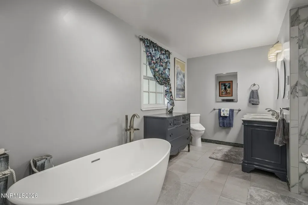 1651 Winnie Carson City NV 89703
