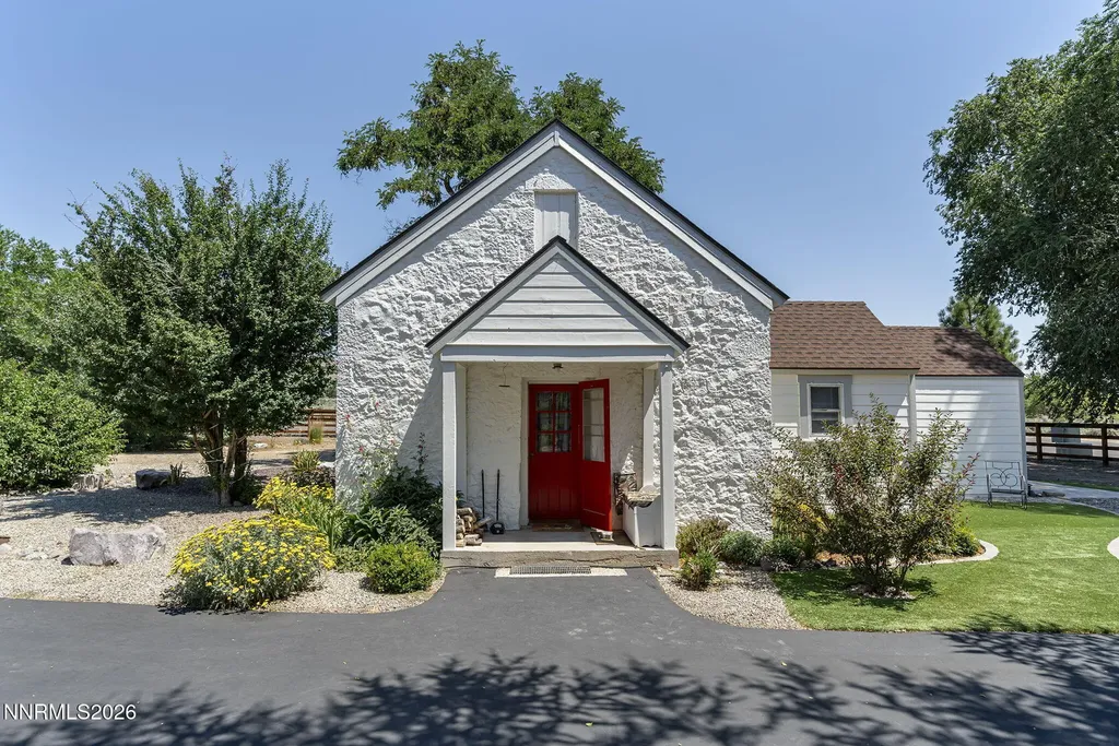 1651 Winnie Carson City NV 89703