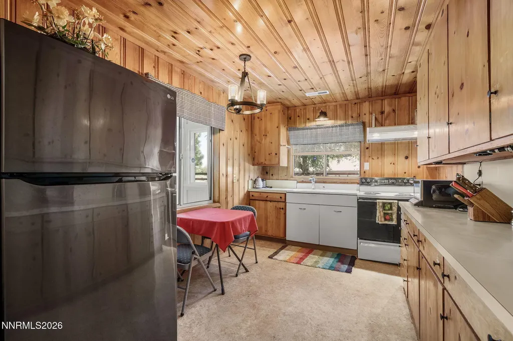 1651 Winnie Carson City NV 89703
