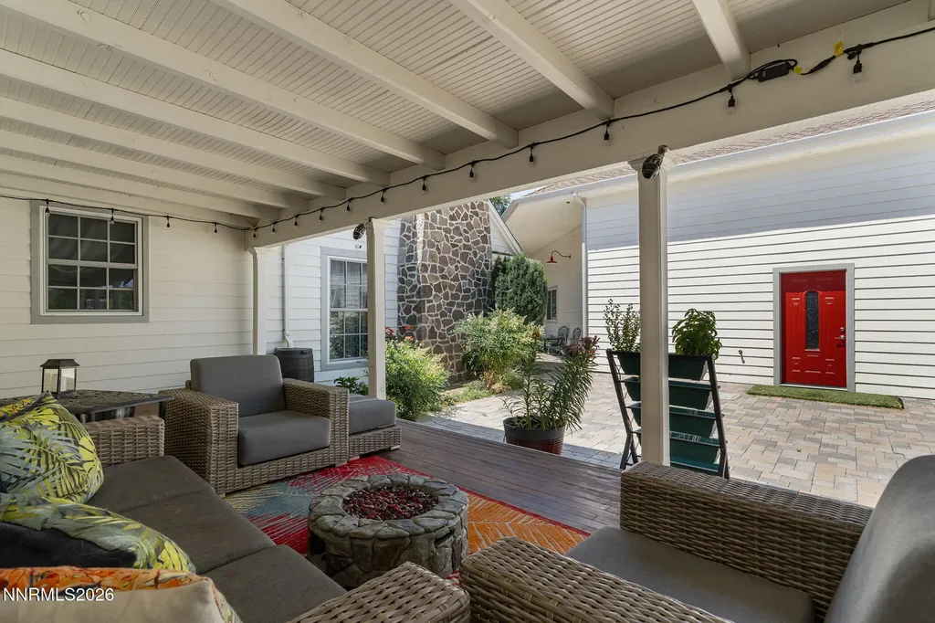 1651 Winnie Carson City NV 89703