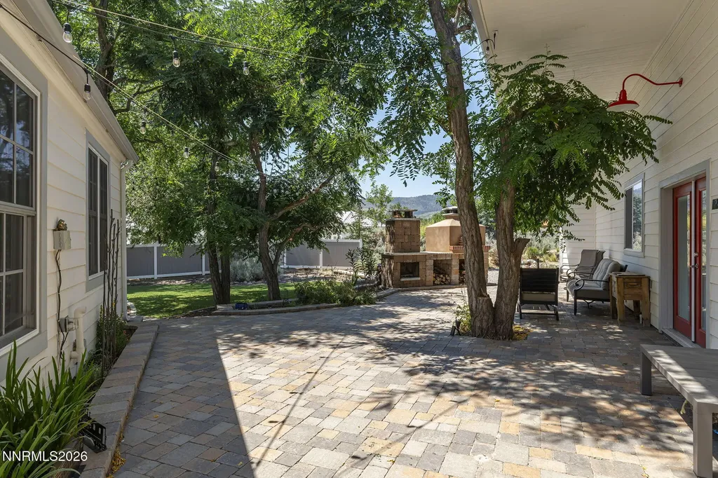1651 Winnie Carson City NV 89703