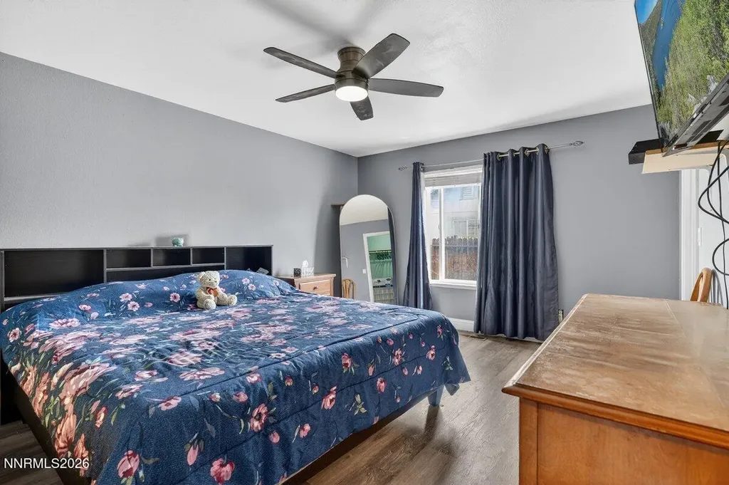 1080 Mercedes Spanish Springs NV 89441