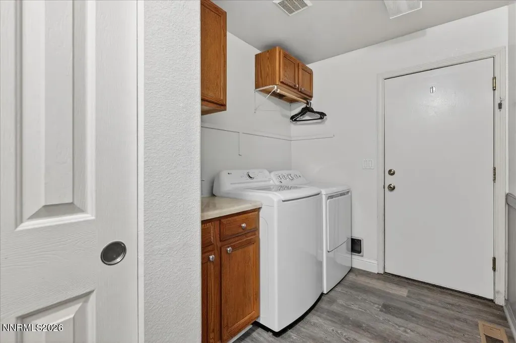 1080 Mercedes Spanish Springs NV 89441