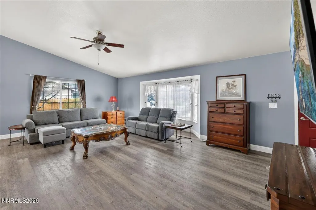 1080 Mercedes Spanish Springs NV 89441