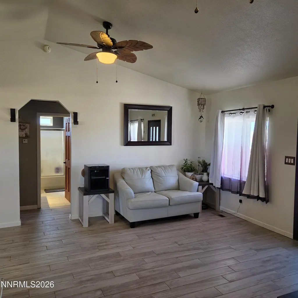 1080 Tarzyn Fallon NV 89406