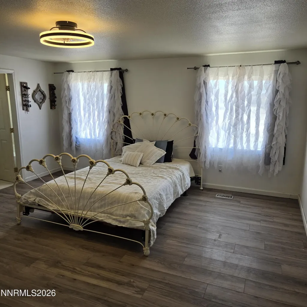 1080 Tarzyn Fallon NV 89406