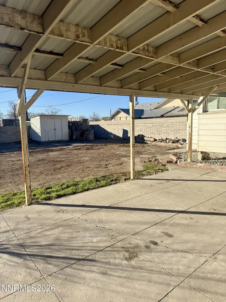 745 Center Fallon NV 89406
