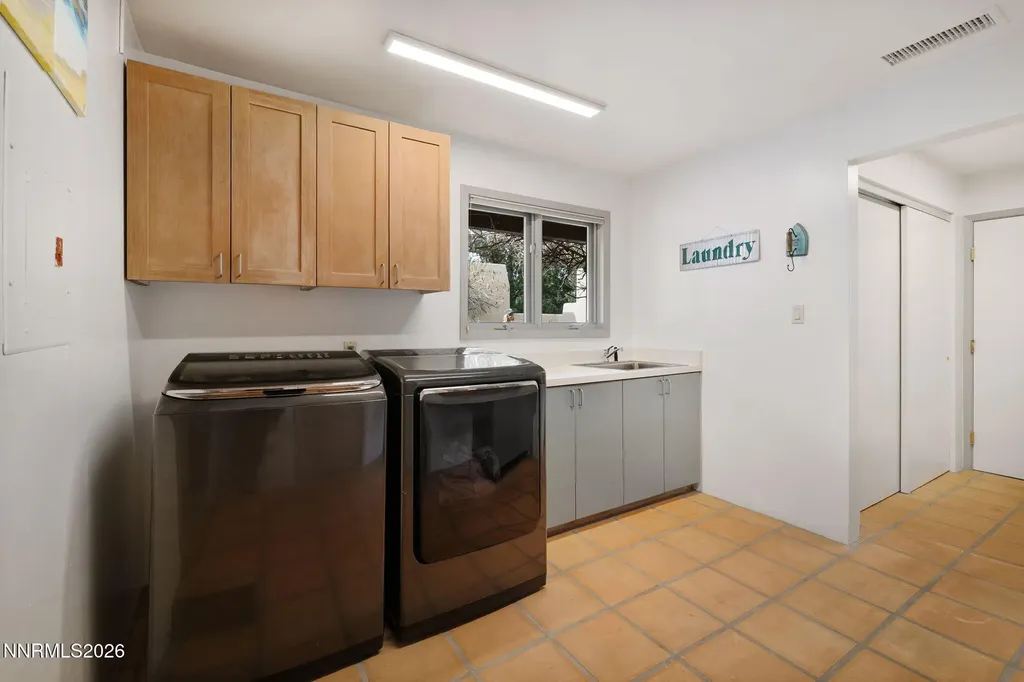 4281 Bitteroot Reno NV 89519