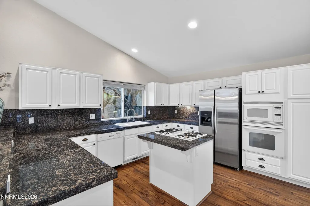 6279 Golden Meadow Reno NV 89519