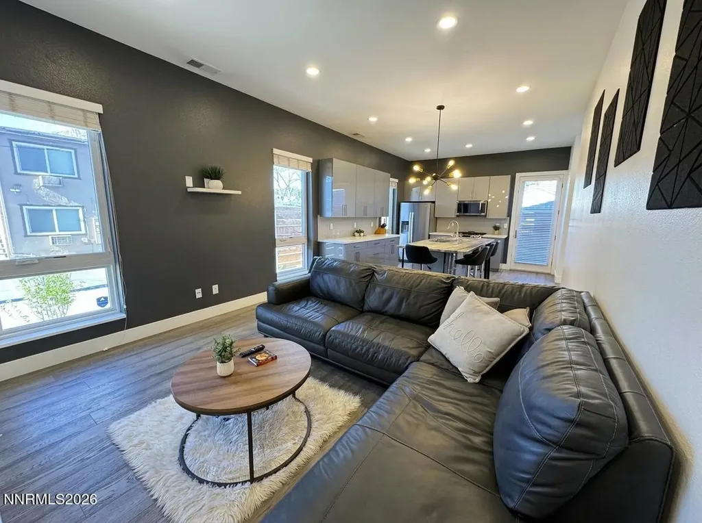 163 Martin Reno NV 89509