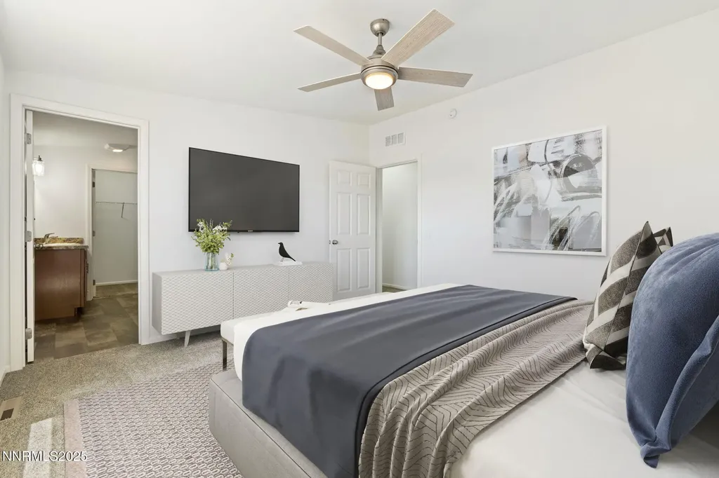 8260 Sycamore Silver Springs NV 89429