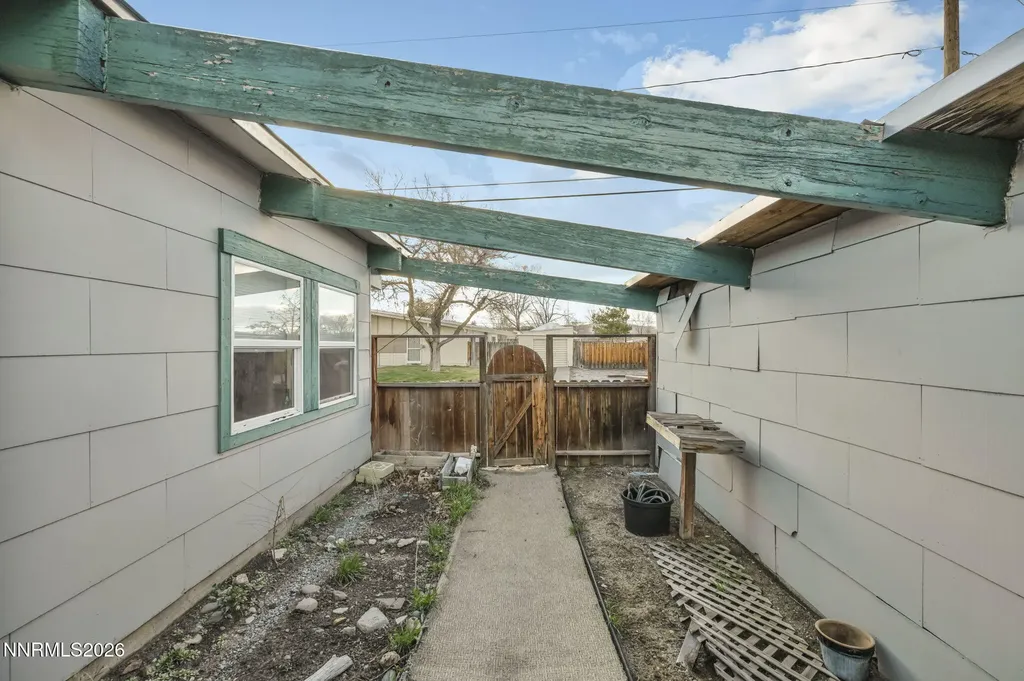 11932 Rocky Mountain Reno NV 89506