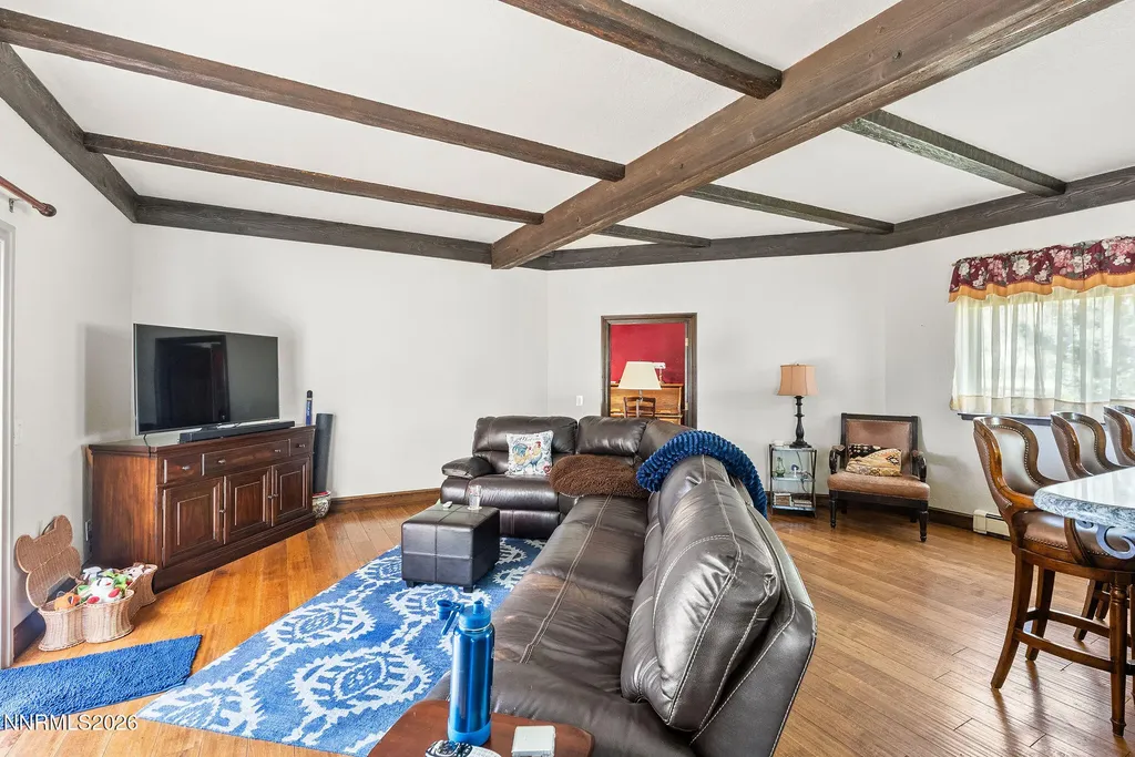 220 Limousin Genoa NV 89411