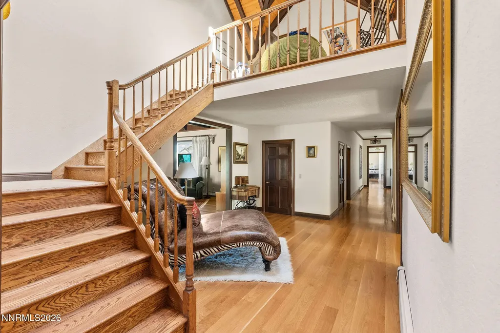 220 Limousin Genoa NV 89411