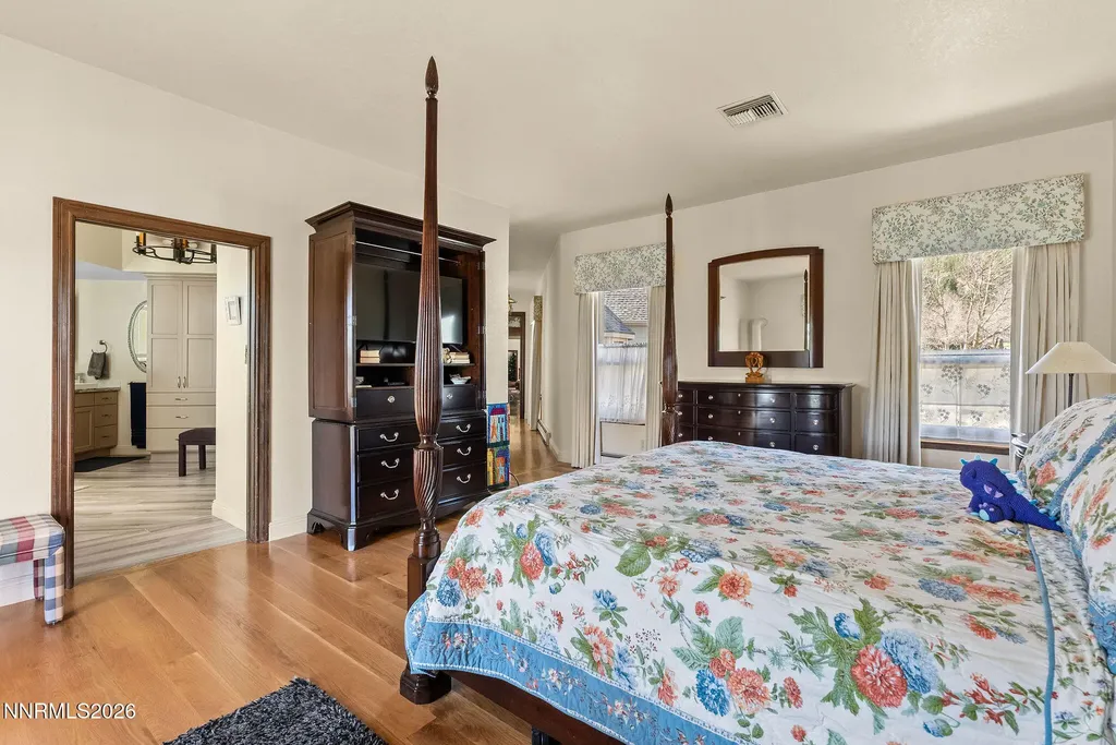 220 Limousin Genoa NV 89411