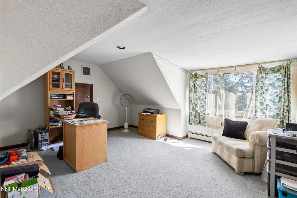 220 Limousin Genoa NV 89411
