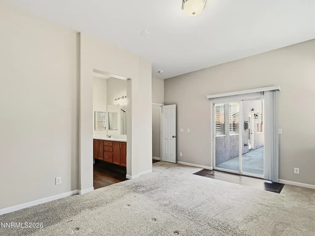 10493 Copper Wood Reno NV 89521