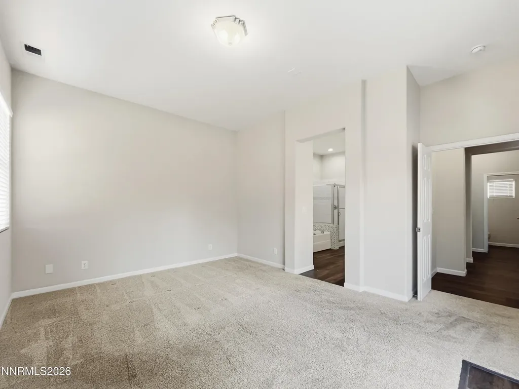 10493 Copper Wood Reno NV 89521