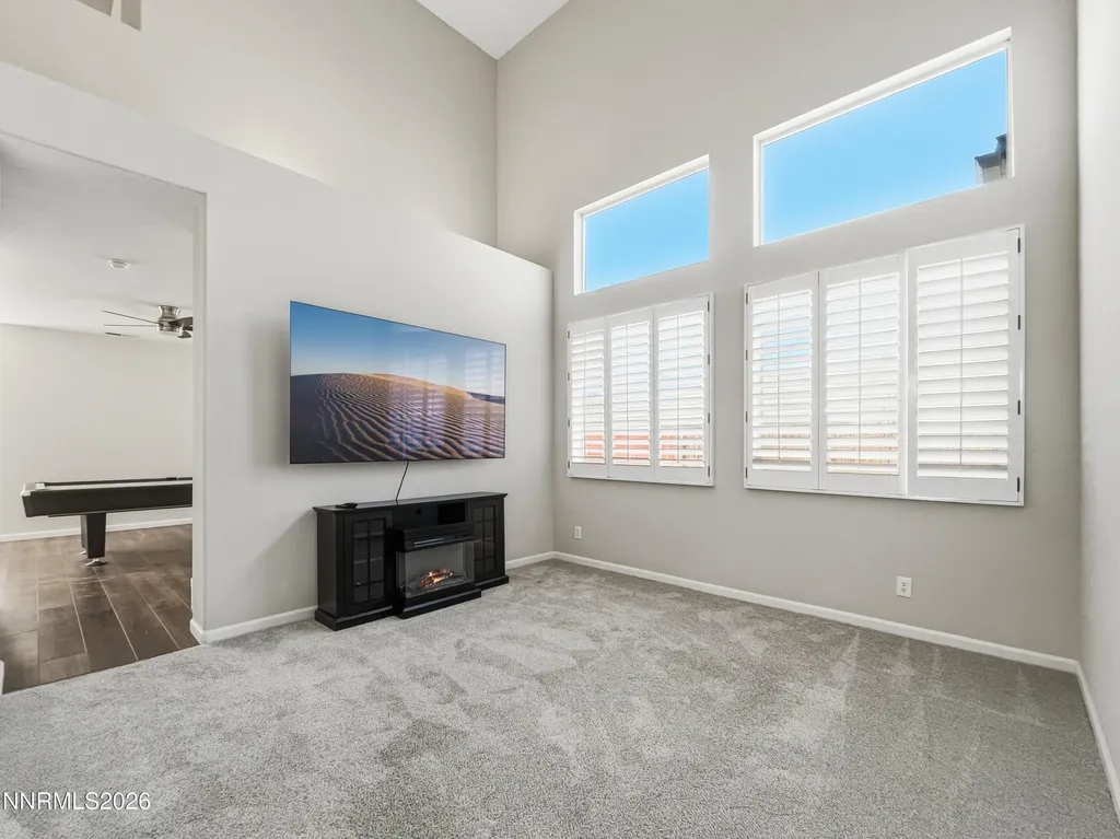 10493 Copper Wood Reno NV 89521