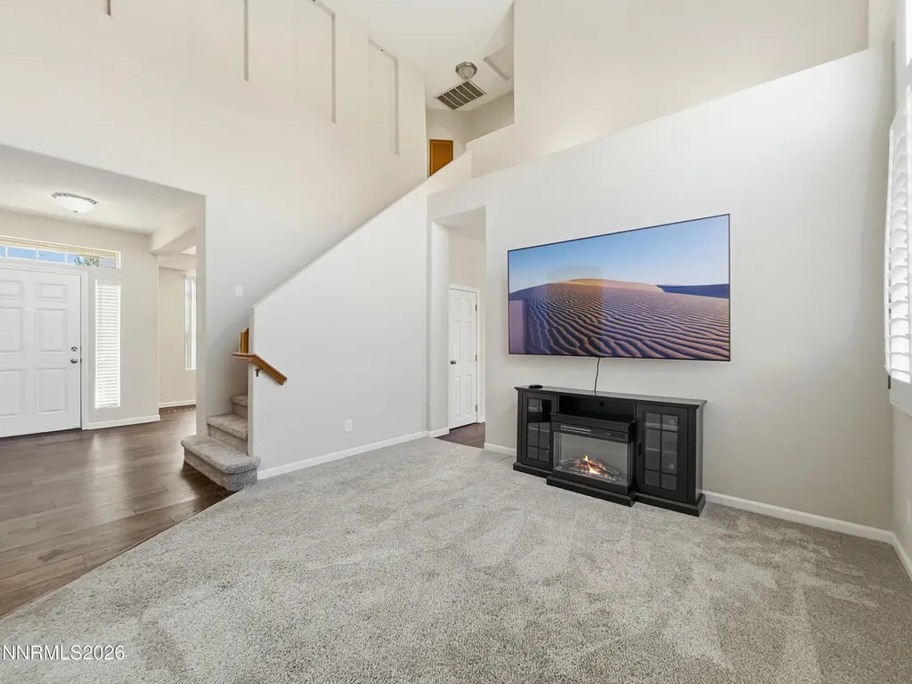 10493 Copper Wood Reno NV 89521