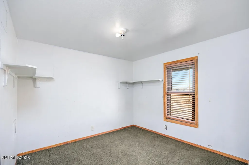 5465 Caleb Fallon NV 89406