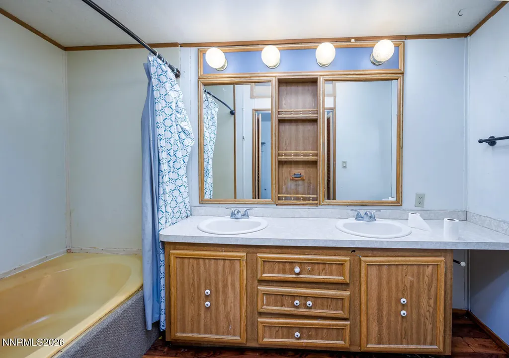 5465 Caleb Fallon NV 89406