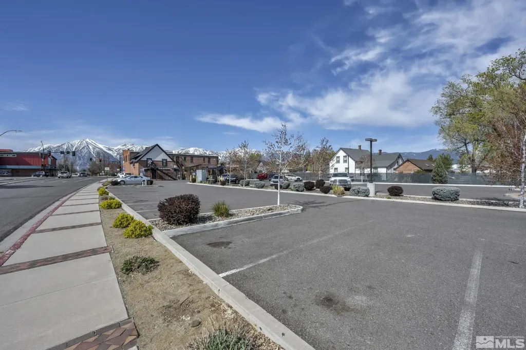 1453 Highway 395 Gardnerville NV 89410