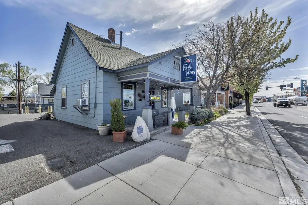 1453 Highway 395 Gardnerville NV 89410