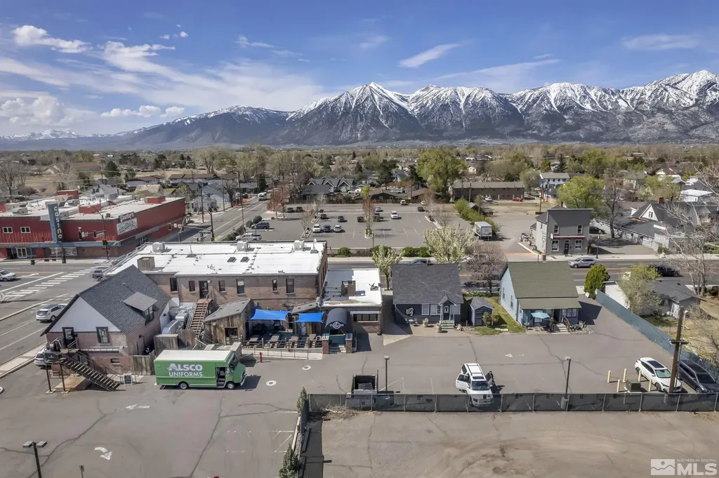 1453 Highway 395 Gardnerville NV 89410