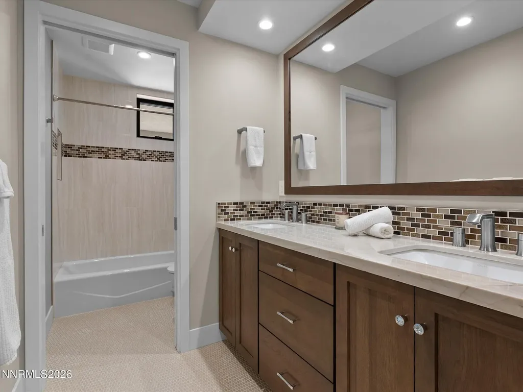 660 Sand Cherry Reno NV 89511