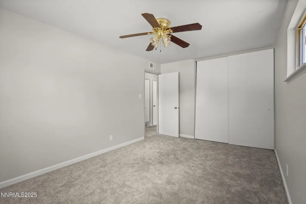 1125 Dodson Sparks NV 89431