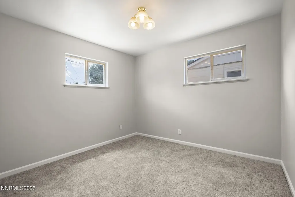 1125 Dodson Sparks NV 89431