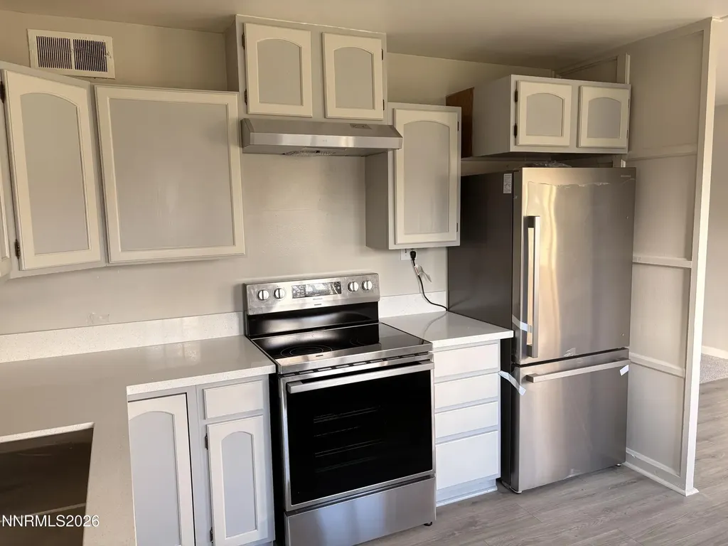 1125 Dodson Sparks NV 89431