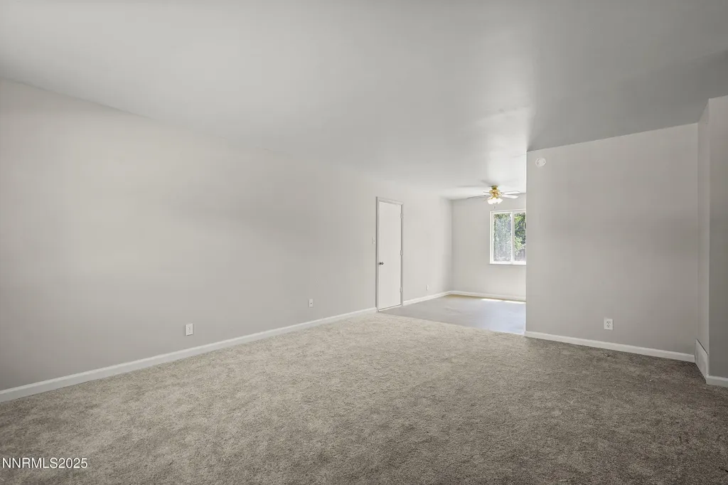 1125 Dodson Sparks NV 89431