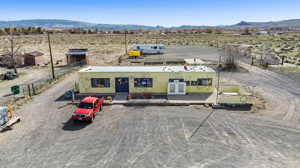 1375 Fir Silver Springs NV 89429