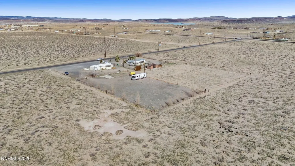 1375 Fir Silver Springs NV 89429