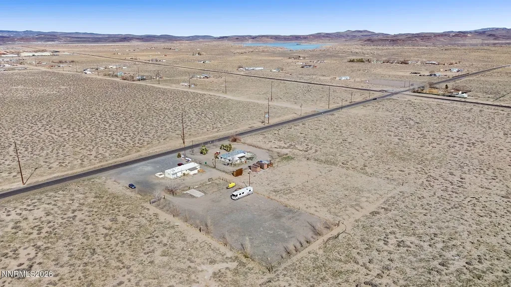 1375 Fir Silver Springs NV 89429