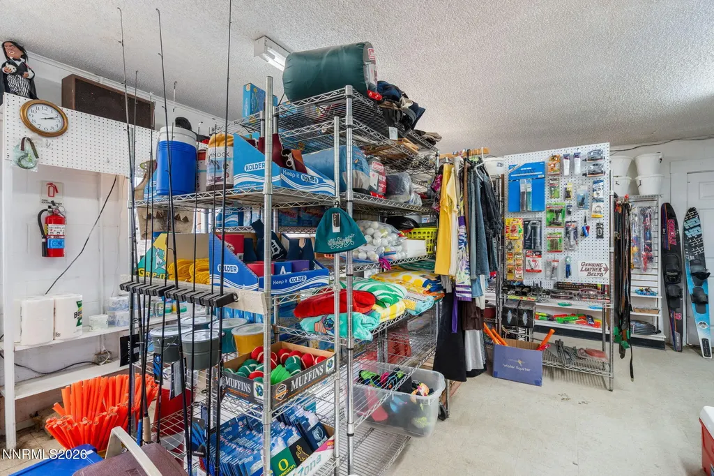 1375 Fir Silver Springs NV 89429