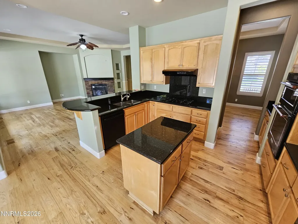 1940 Morning Grove Reno NV 89523